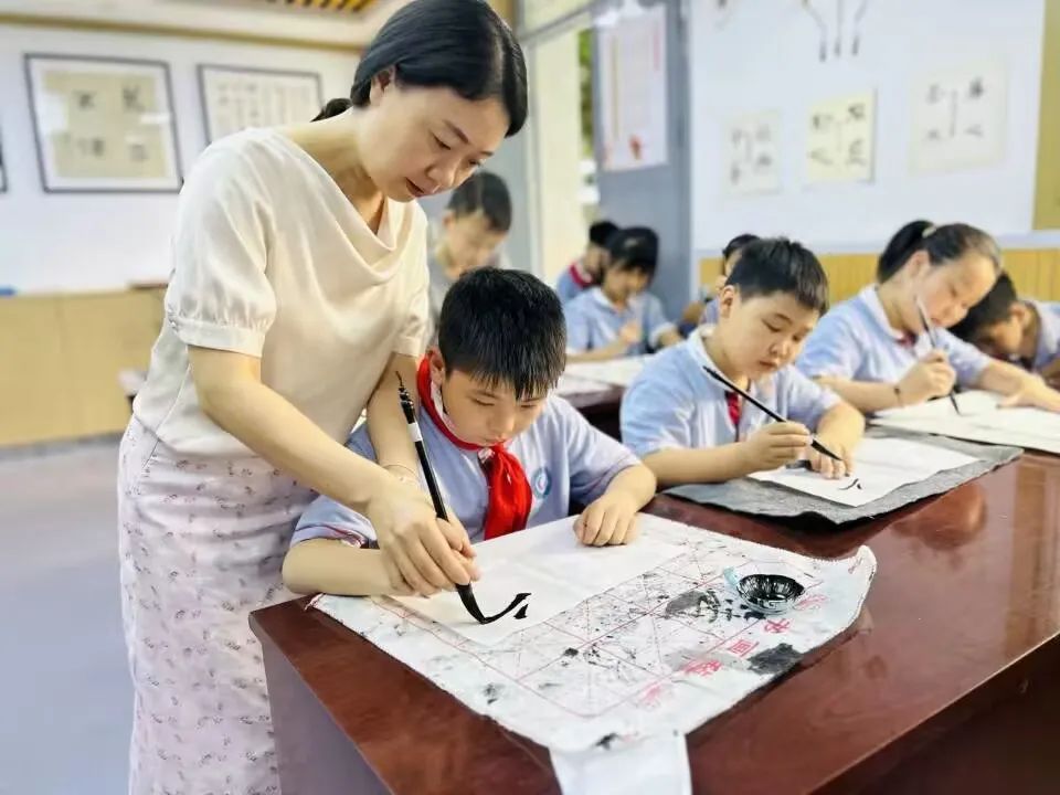 小学课后服务语文,金康园小学课后服务课