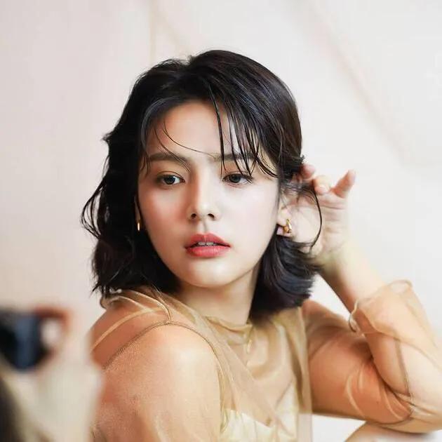 悲惨事件：韩国娱乐圈女明星不堪忍受陪酒陪睡被网爆，已多人自杀