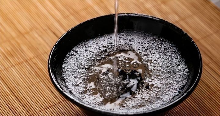 街头高价回收老酒,高价收购老酒的骗局