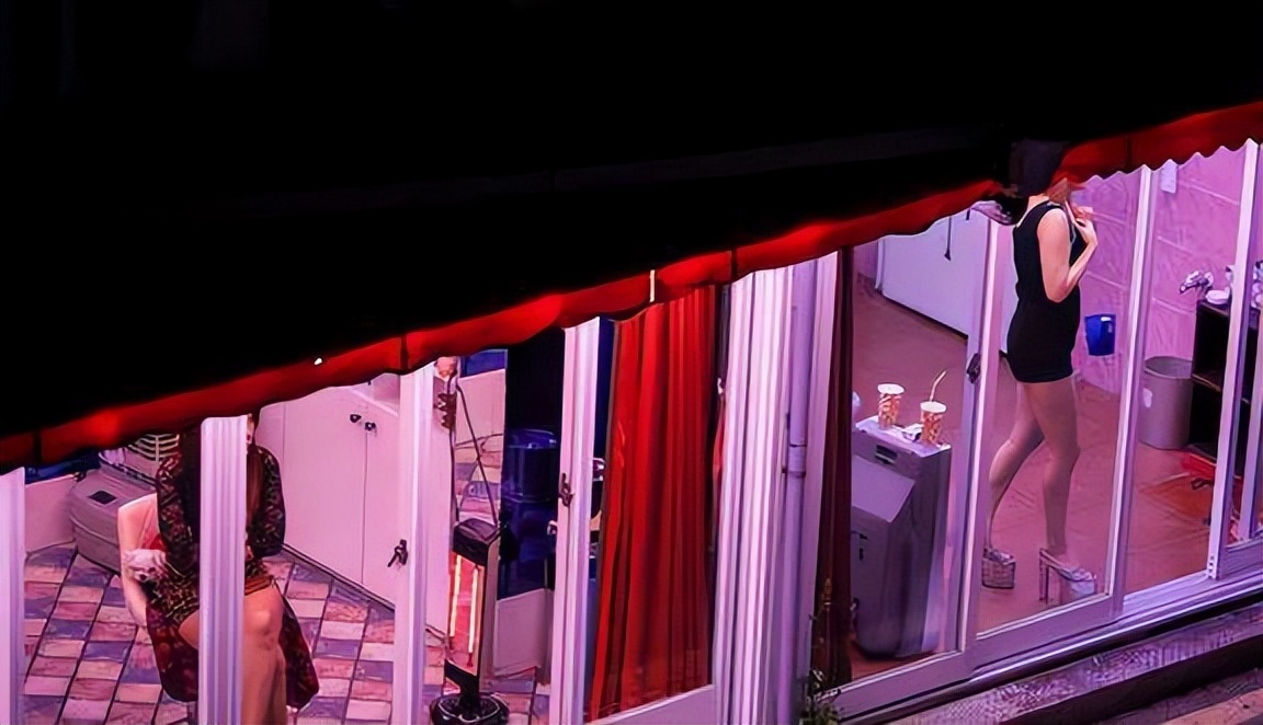 阿姆斯特丹红光区会被坑吗,阿姆斯特丹的特点