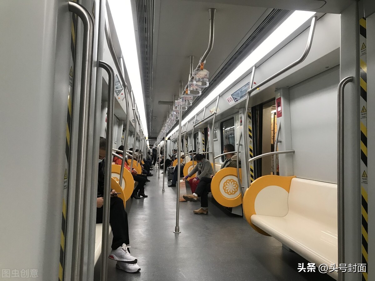 昆明再次戴上“特大城市”光环:昆明公交摘下历史光环?