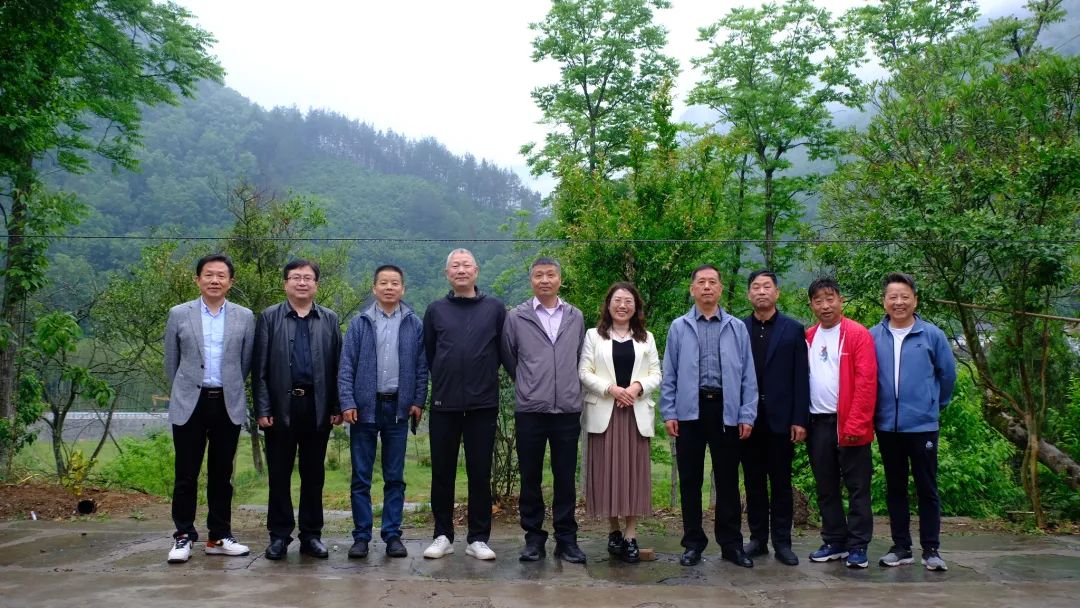 相聚仍是青年——记情系四中群友聚