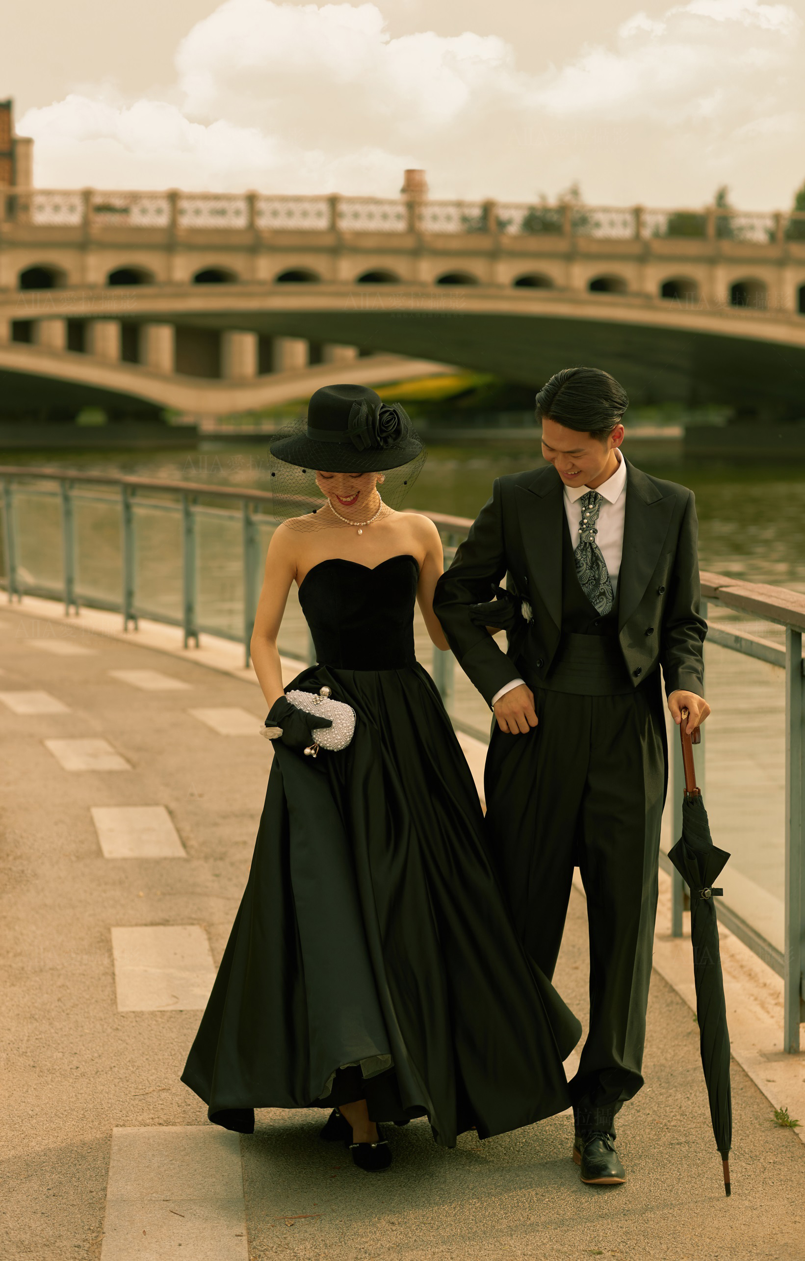 法式复古婚纱照大理,集美们喜欢什么样的配饰啊