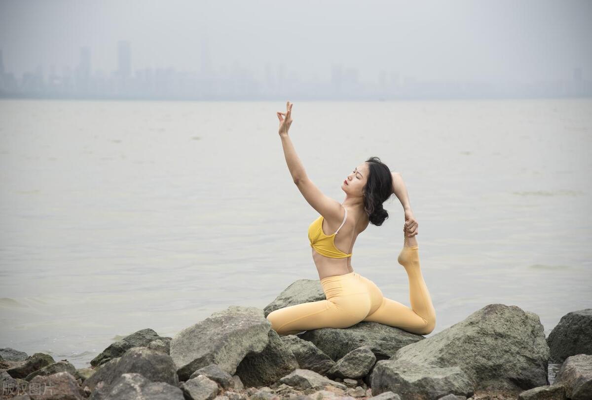 英文美文欣赏励志篇,英语美文摘抄小短文励志