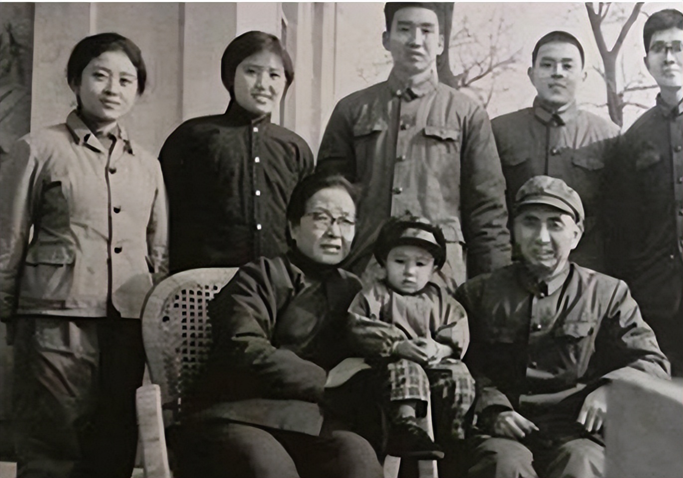 杨勇儿子披露：父亲晚年经常梦到毛主席，梦中高呼‘毛主席万岁’