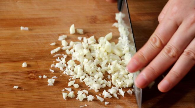 含叶黄素护眼食谱,吃什么菜可以保护眼睛增加叶黄素