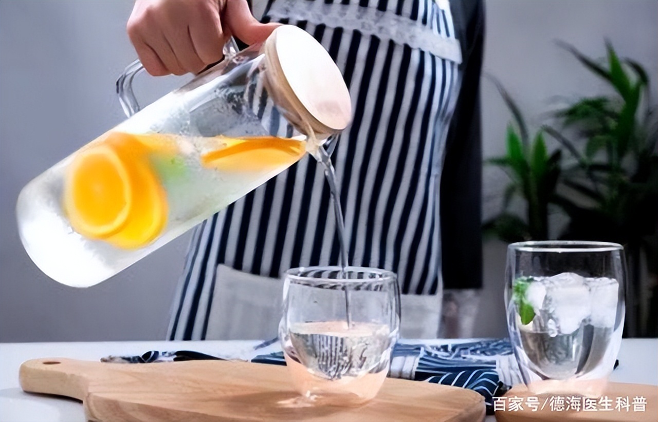 多喝水是伤肾还是伤肺,多喝水是养肾还是伤肾