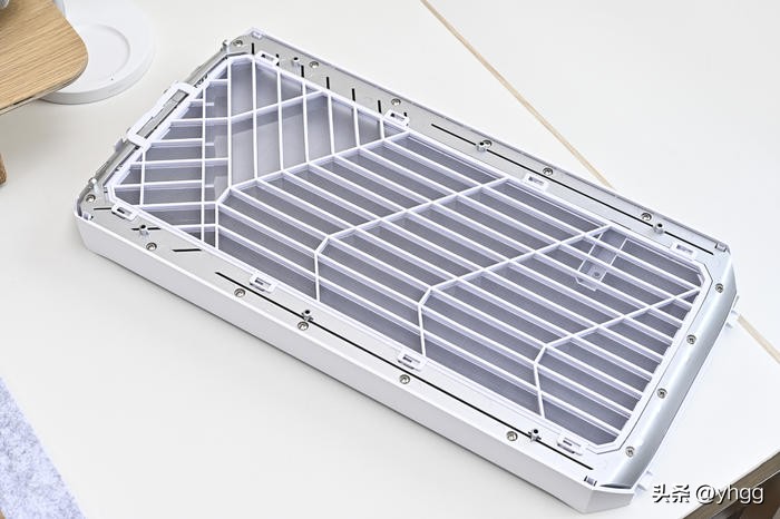 华擎z790支持sli吗,华擎z790闪电风暴参数