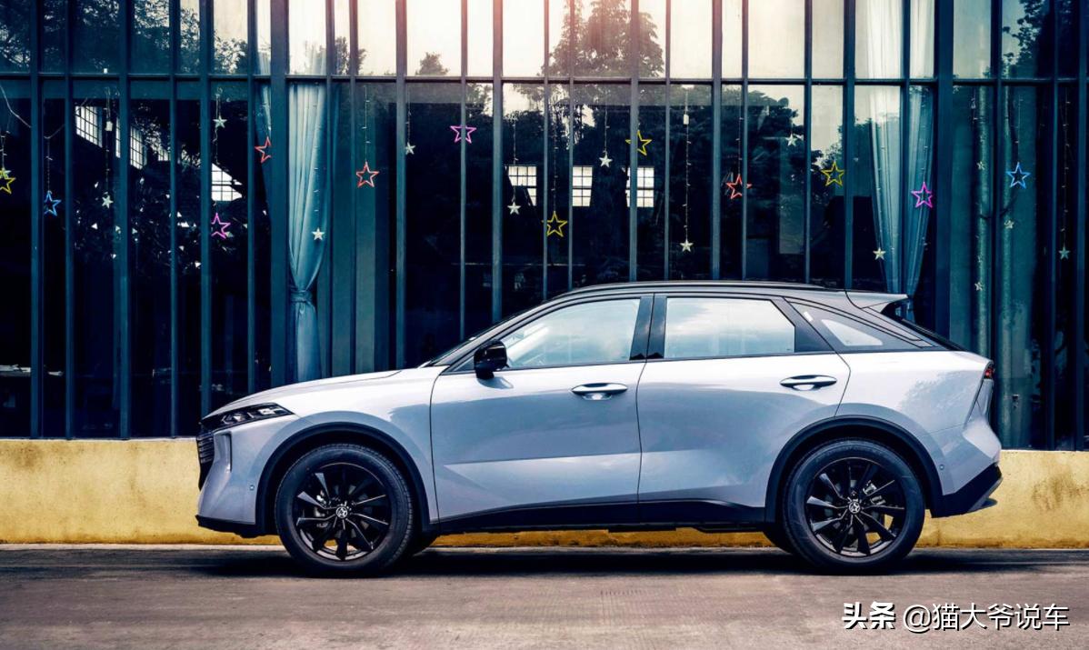 养车成本低空间又大的suv年轻人,家用省心还保值买这3款suv最靠谱