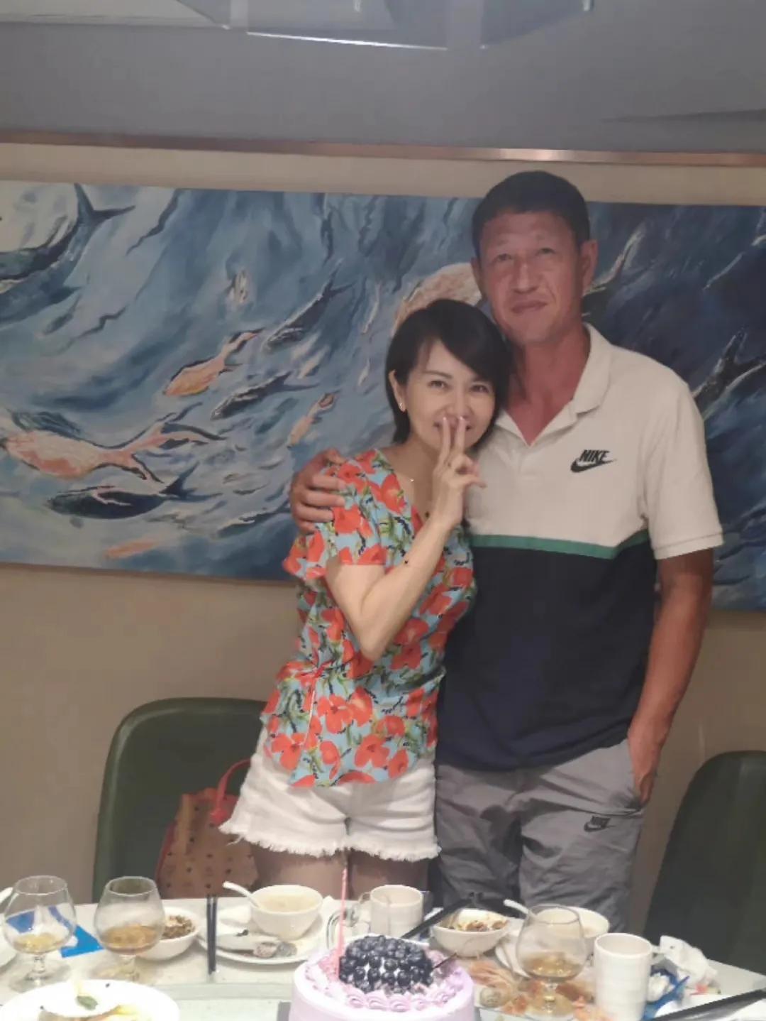 甘萍和黎兵以前结过婚吗,甘萍老公黎兵个人资料