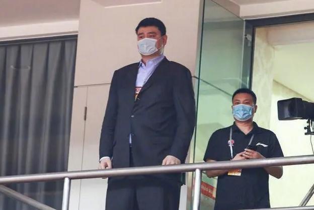 姚明新赛季的表现,姚明是否还能重振巅峰时刻