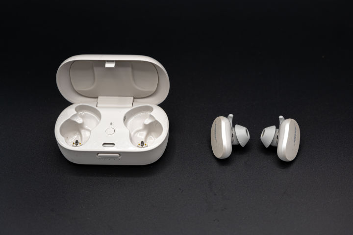 有必要买一千多的苹果蓝牙耳机吗 (苹果蓝牙耳机有必要入手吗)