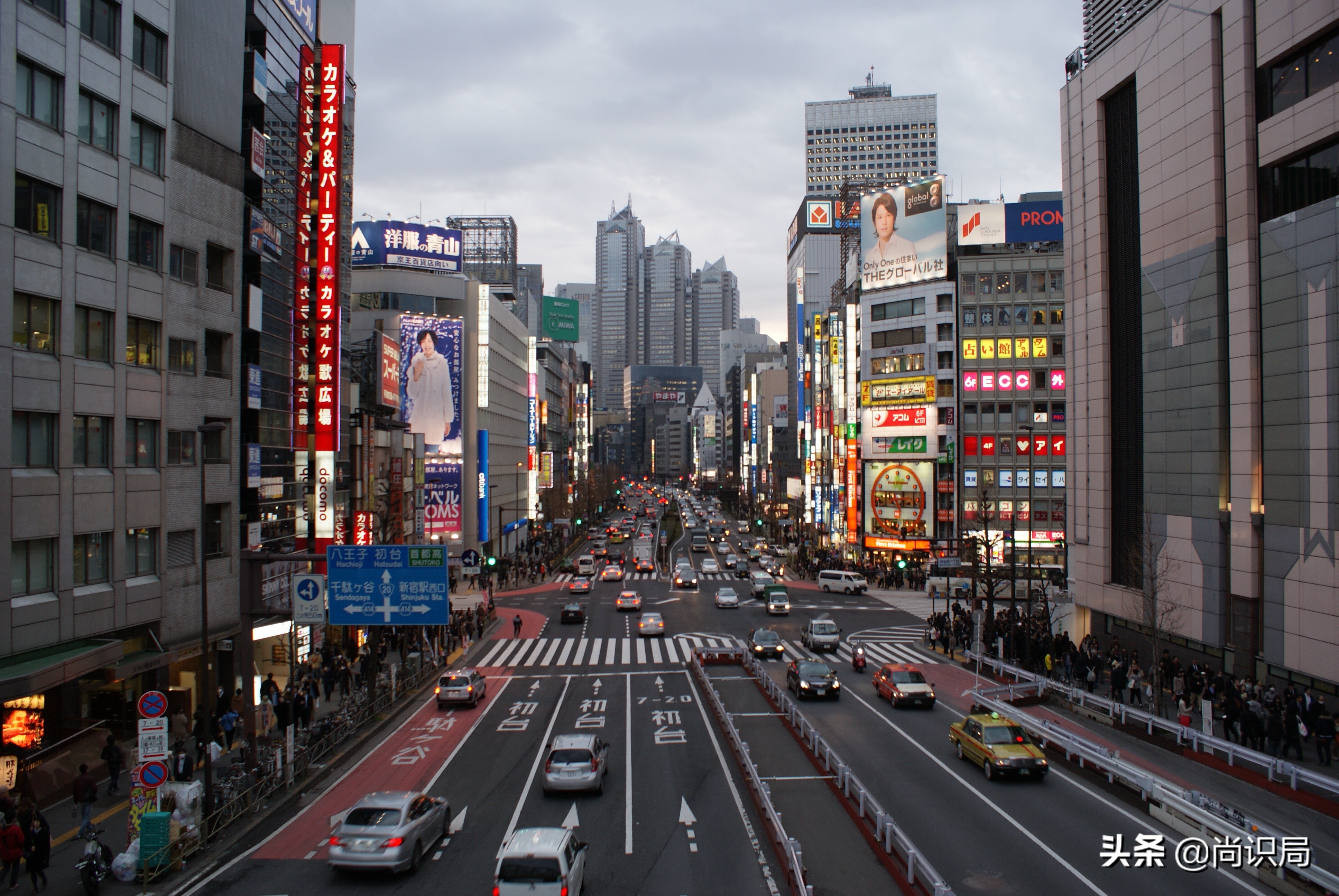 港澳台靠左行驶还是靠右行驶,香港的车是靠左行驶还是靠右行驶