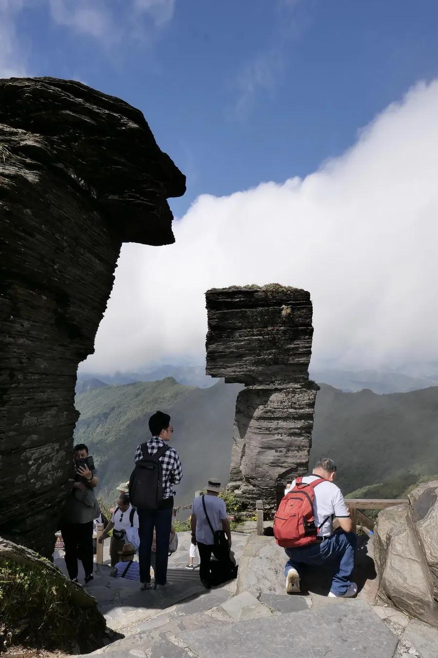 云南到贵州千户苗寨旅游攻略,贵州旅游攻略三天自由行最佳线路