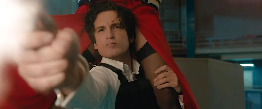 法国人搞笑短片,法国人拍的搞笑视频