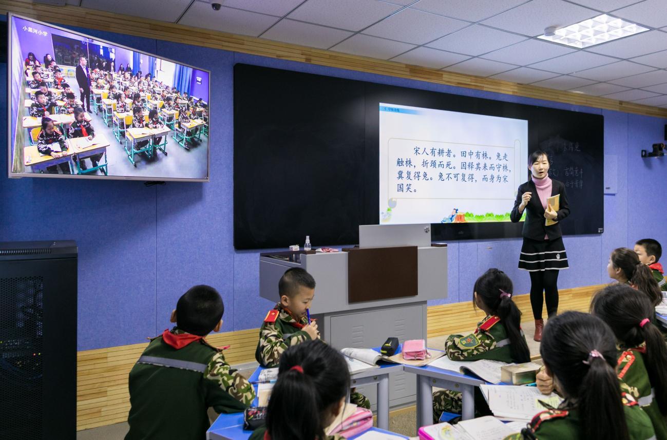 品正迷彩绿绽放文明花——内蒙古自治区文明校园五塔寺东街小学