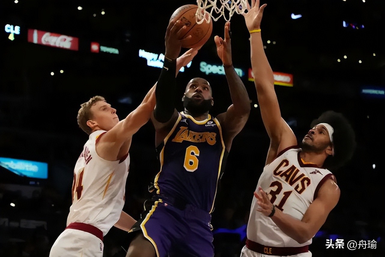 一夜消息汇总：骑士等待詹皇，湖人想用眉威换杜欧，勇士官方整事