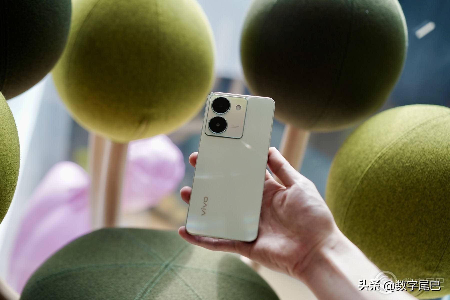 vivoy78测评直屏手机,vivoy78+测评曲面屏