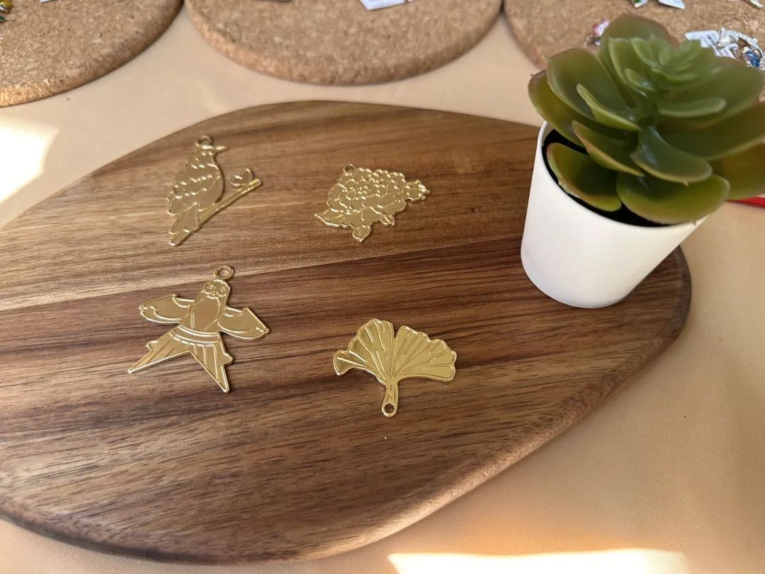 逛吃逛吃！“特种兵式旅游”打卡龙华庙会中的非遗元素