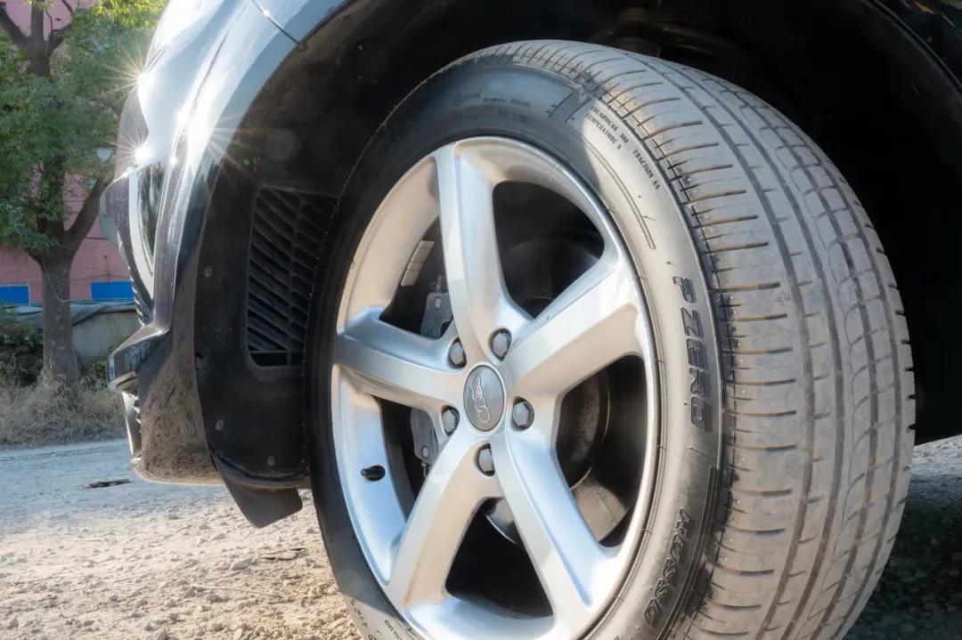 高性价比二手车推荐09年奥迪q7,2021款极品二手顶配奥迪q7