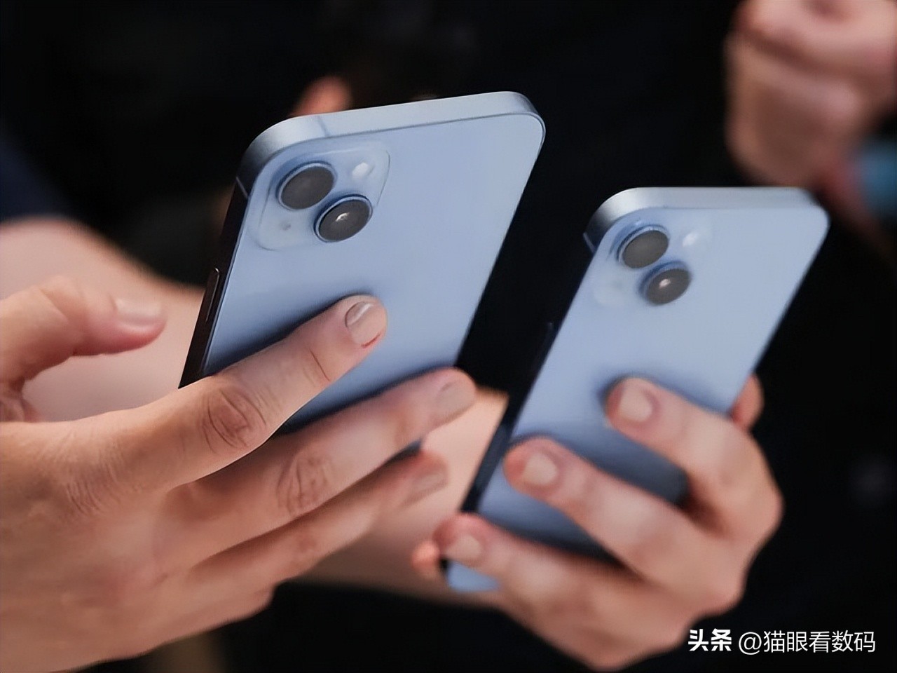 价格没变品质没变,iphone14价格不降反涨