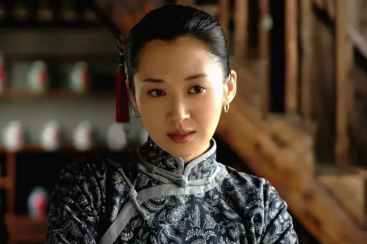 深扒2003年“张钰事件”：20盘录像带，30个导演，1场桃色罗生门