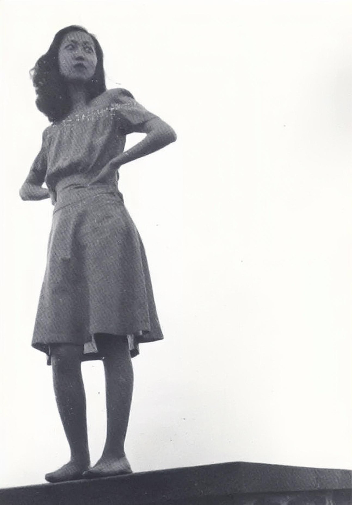 张爱玲把自己的生活过得一塌糊涂,张爱玲最煽情的一句话卑微的爱情