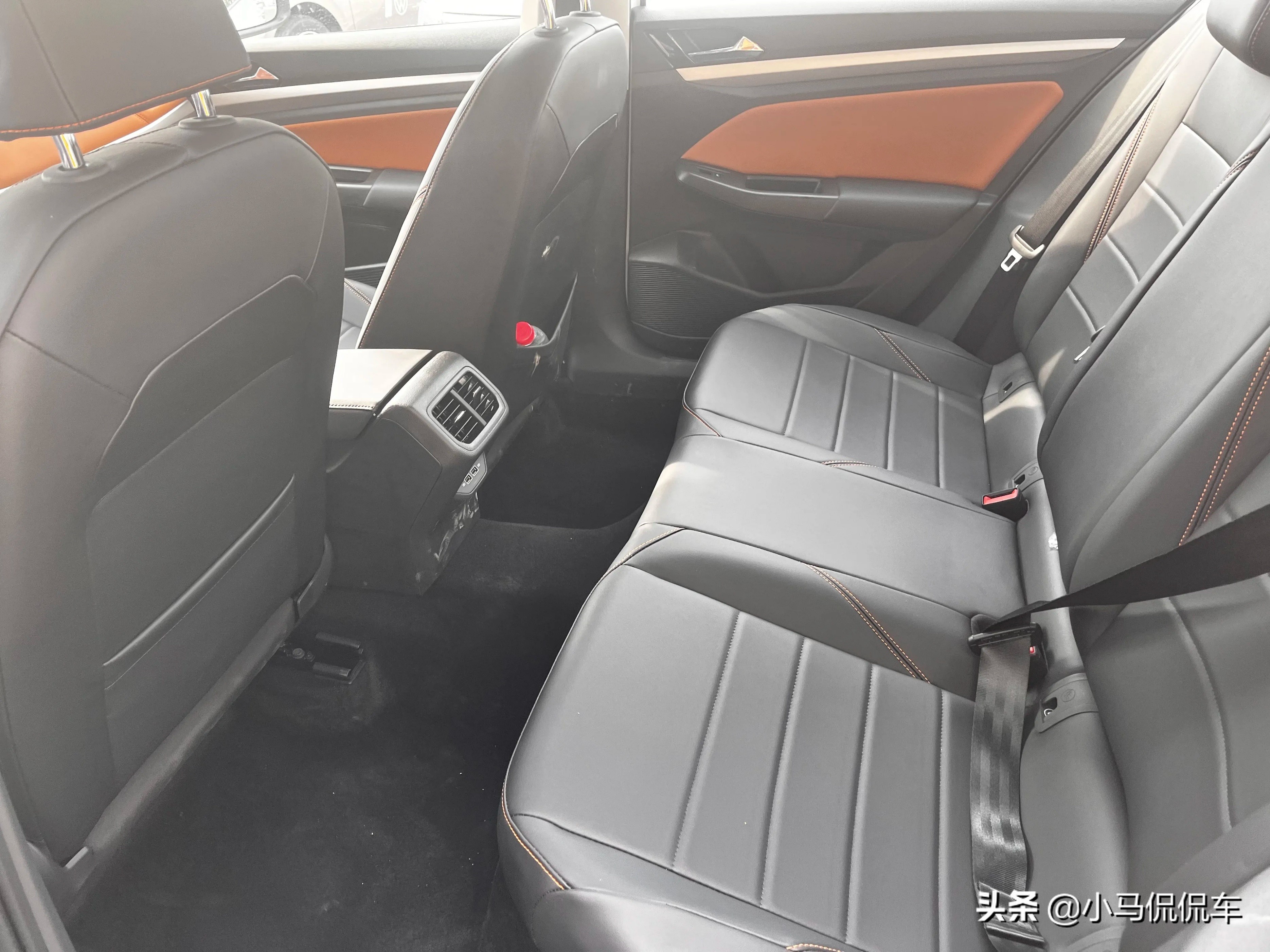 唯一的不同处处不同,老款宝来和新款宝来的差别