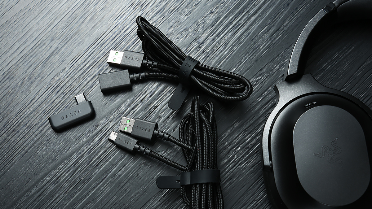 雷蛇头戴式耳机梭鱼专业版,雷蛇梭鱼耳机怎么连接电脑