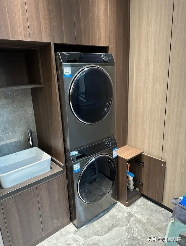 海尔洗衣机eg10012b969s直驱变频,海尔xqg100-hb106c洗衣机怎么样