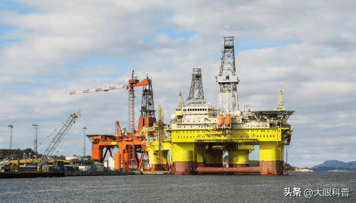 世界上最大的钻井平台图片,最大的海上钻井平台多少吨