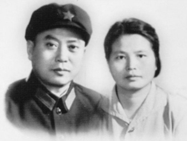 女儿乔迁之喜完整视频,女儿乔迁新居之喜