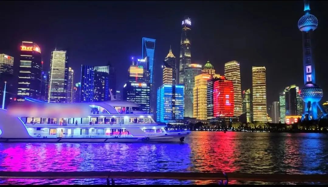 游记上海这个快节奏的城市,上海游记