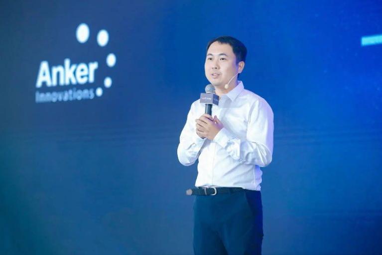 安克创新阳萌：辞去百万年薪毅然回国，靠卖充电宝成百亿巨企