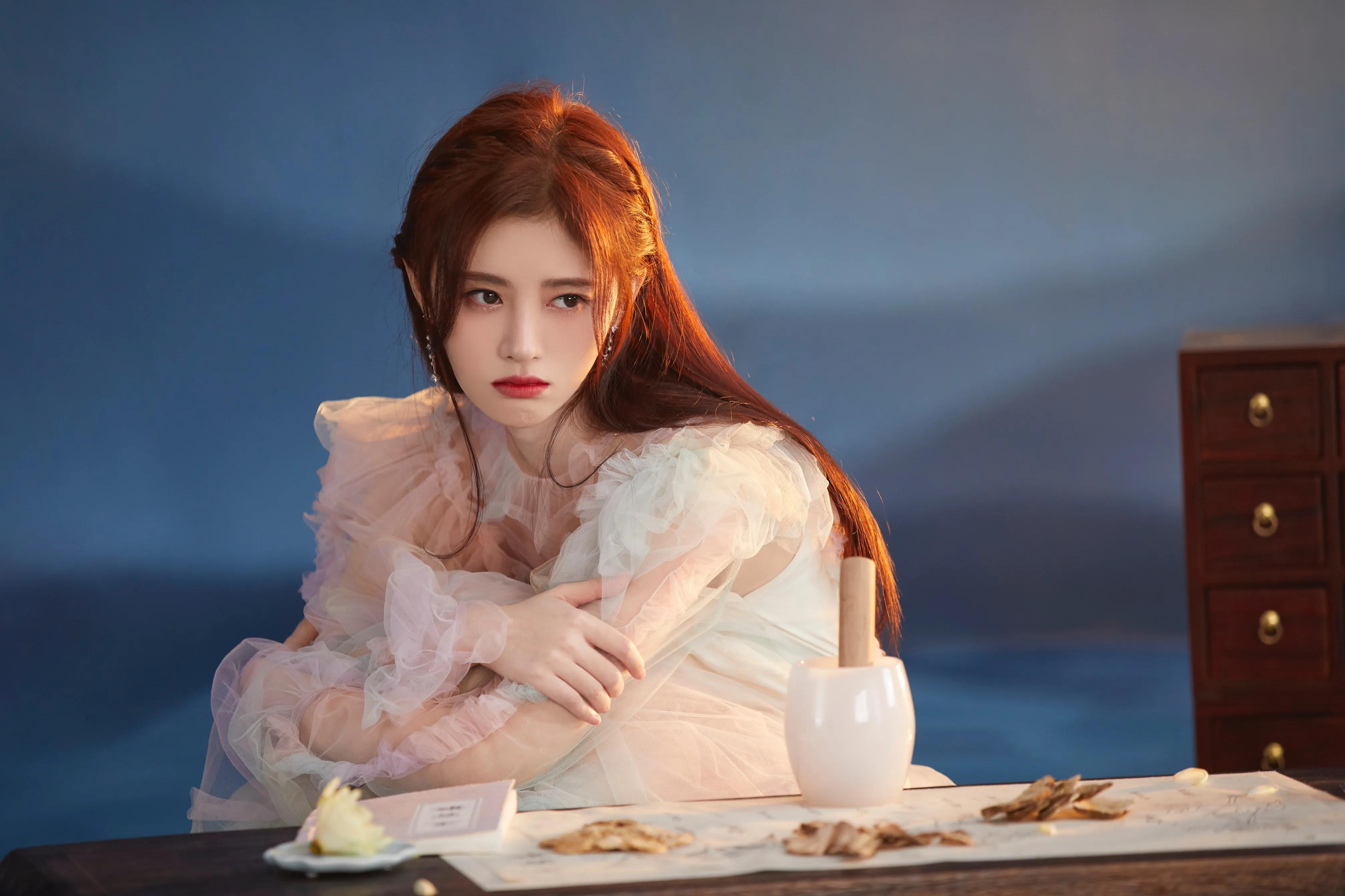 鞠婧祎四千年第一美女多少岁,被誉为中国两千年美女的鞠婧祎