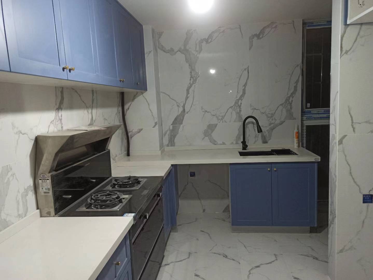 吸塑橱柜门板好不好,吸塑橱柜好不好