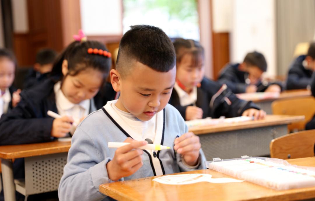 行而不辍未来可期前路漫漫,行而不辍未来可期视频