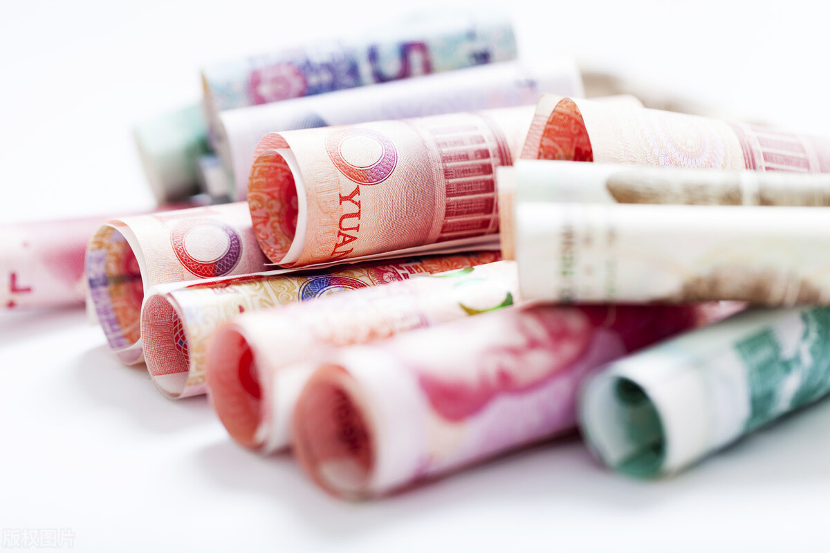 中澳达成一致，首次用人民币结算铁矿石，连美国的盟友也变了？