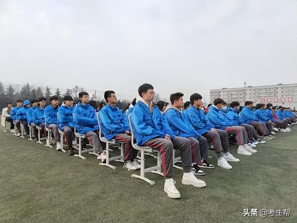 西安博雅艺术职业高中表演类,西安博雅艺术职业高中开学