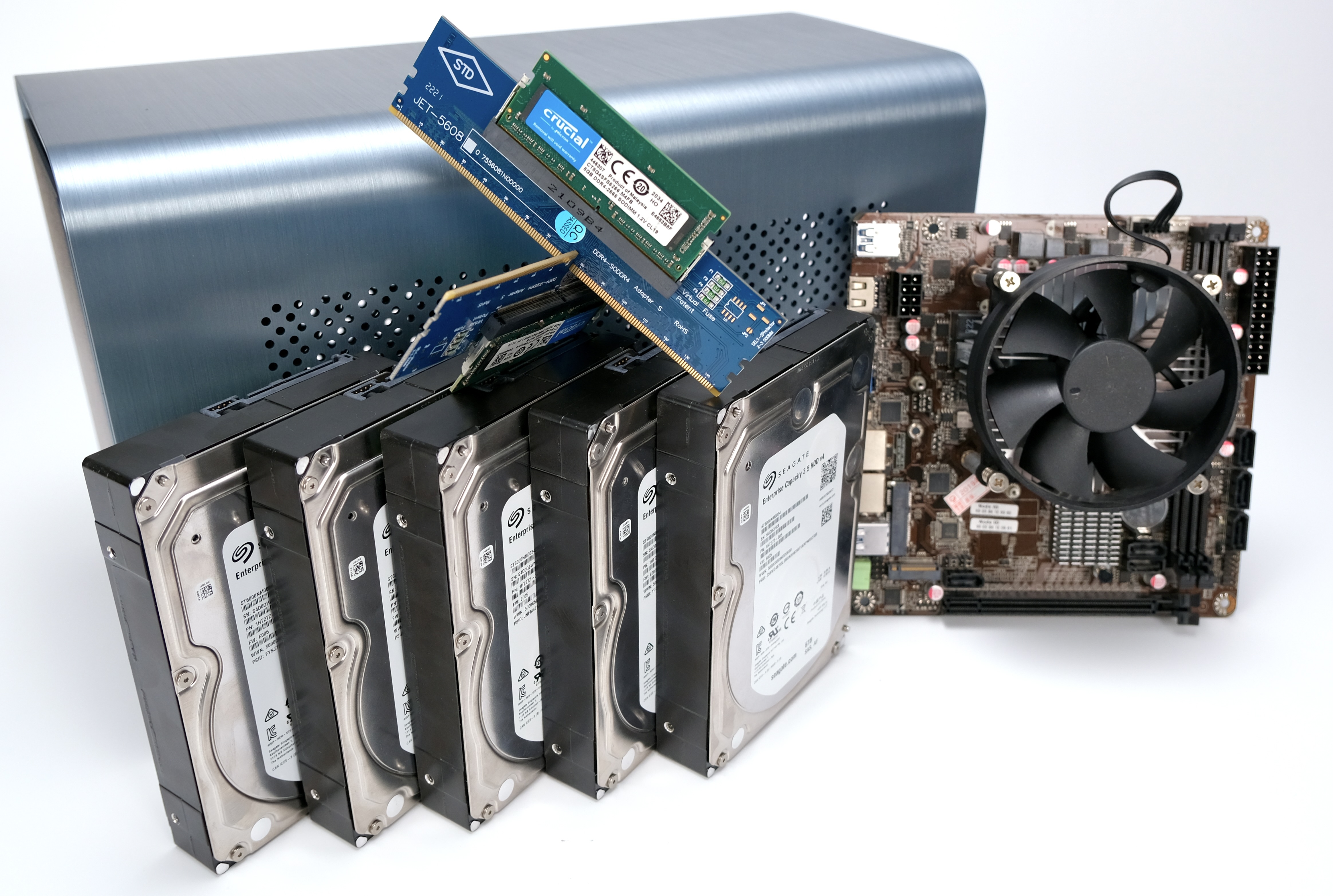 小姐姐的精致城堡!ITX极简风NAS装机纪实