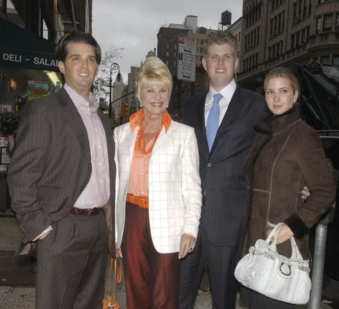 特朗普前妻突然暴毙身亡，她一生离婚4次，为拿绿卡“假”结婚