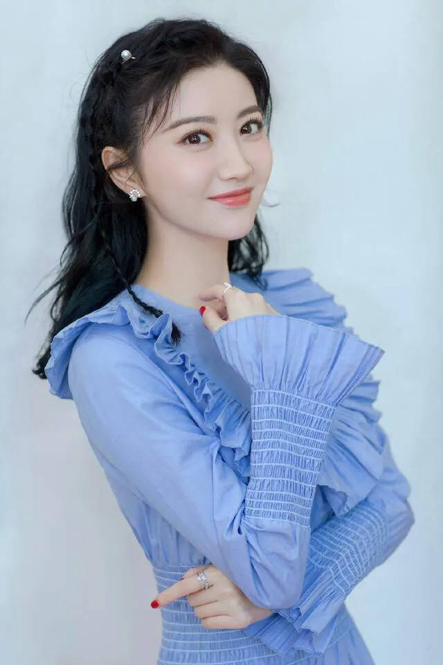 豪横女富婆,豪横女富豪视频