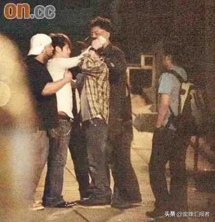 曹格多次醉酒事件引发网友热议,曹格酒后骂脏话被顾客移送法办