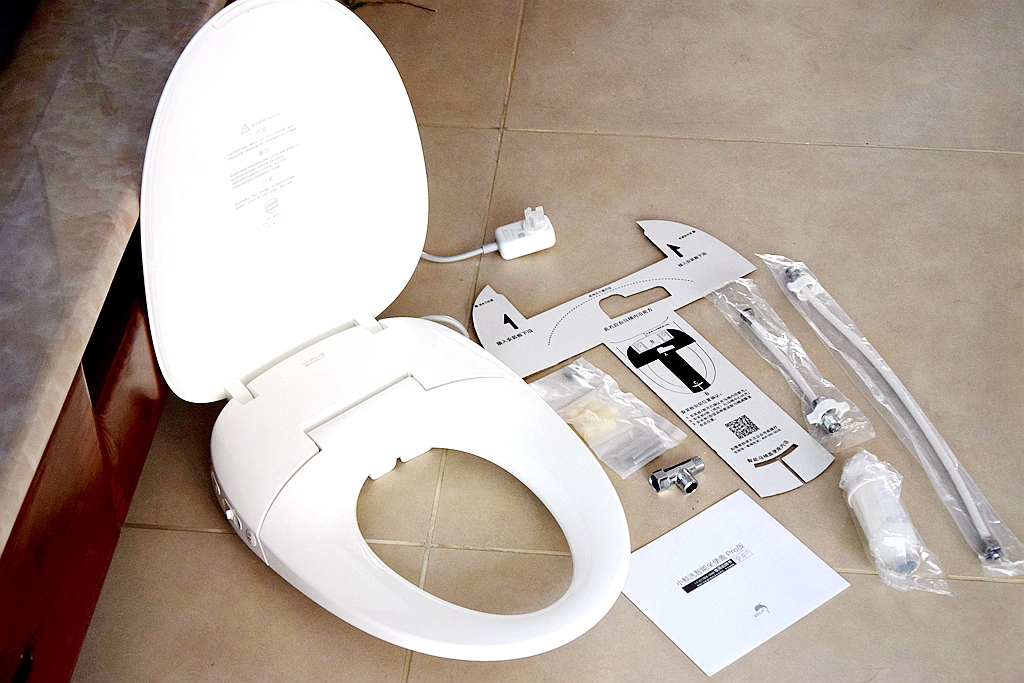 换了智能马桶盖,如何更换智能马桶盖的方法