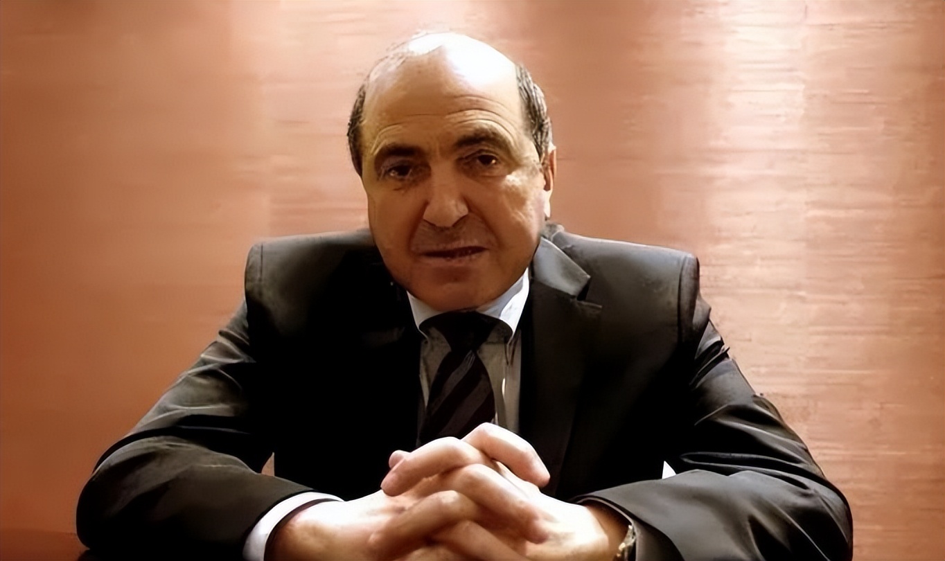 别列佐夫斯基寡头,俄罗斯寡头别列佐夫斯基之死