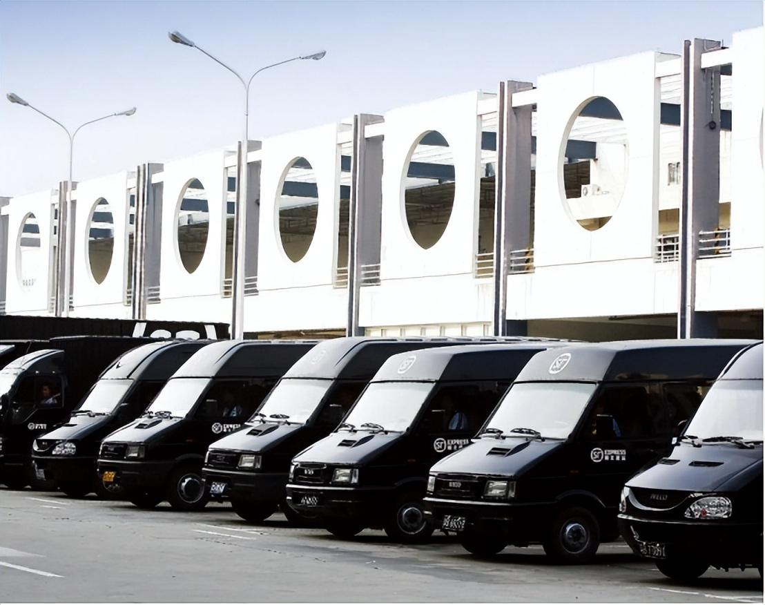 为什么说顺丰已经成为快递业龙头,顺丰是第一家上市的快递公司吗