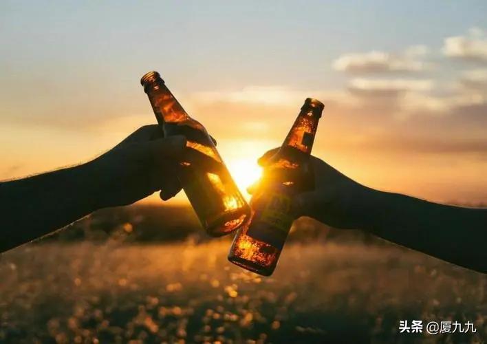 饭局上幽默的敬酒词,饭局敬酒词高情商幽默粤语