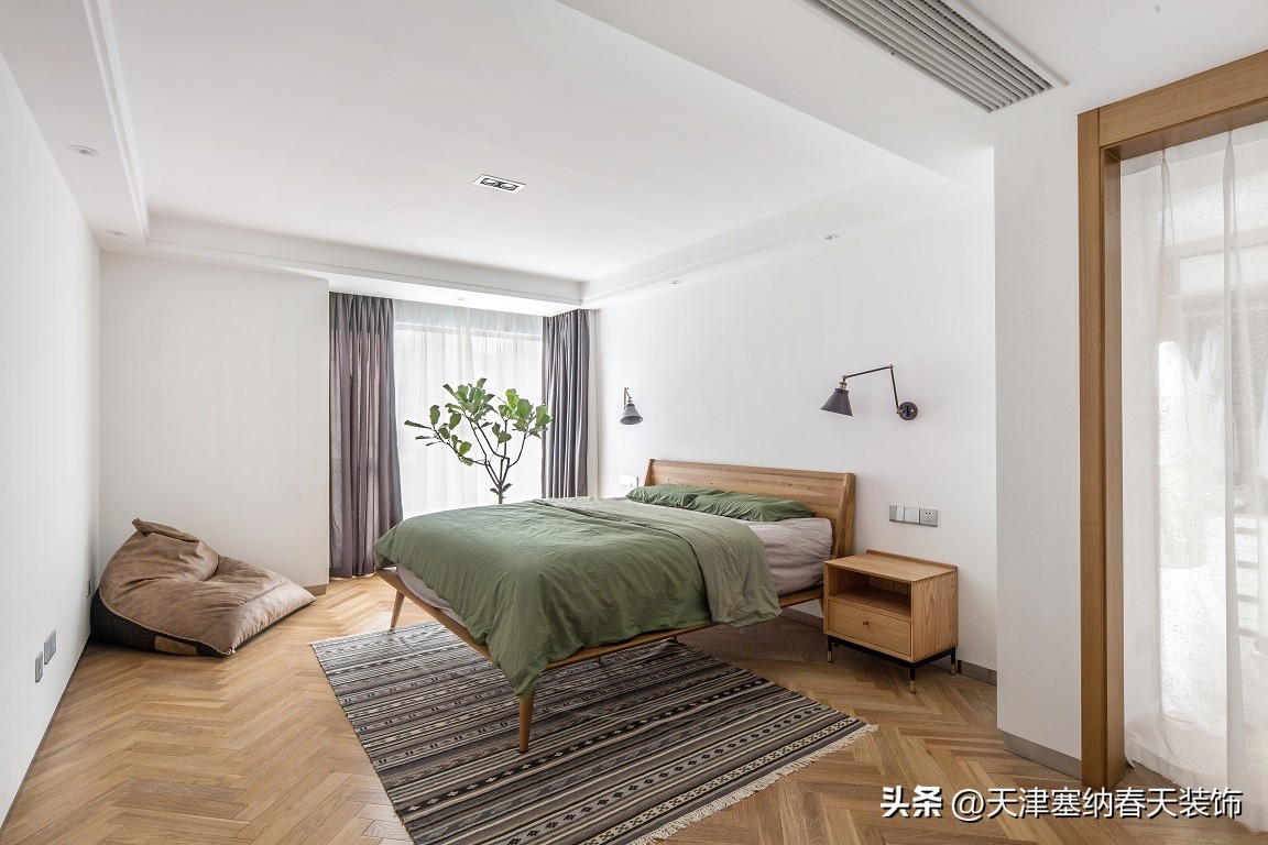 床在上面的小卧室装修设计,西山区小户型卧室装修设计