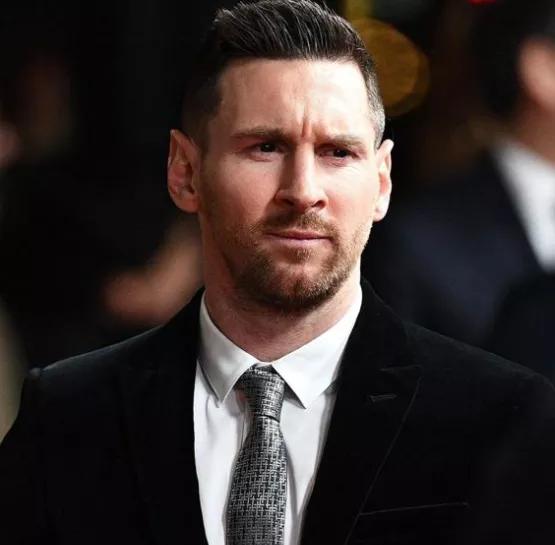 姊呰タ鍚堝悓鍒版湡浜嗗摢涓悆闃熻姊呰タ,姊呰タ鍛ㄦ湯杩庡反榛庡憡鍒垬