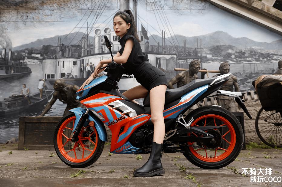 嘉陵新款冒险弯梁首次曝光,嘉陵svr180时尚版